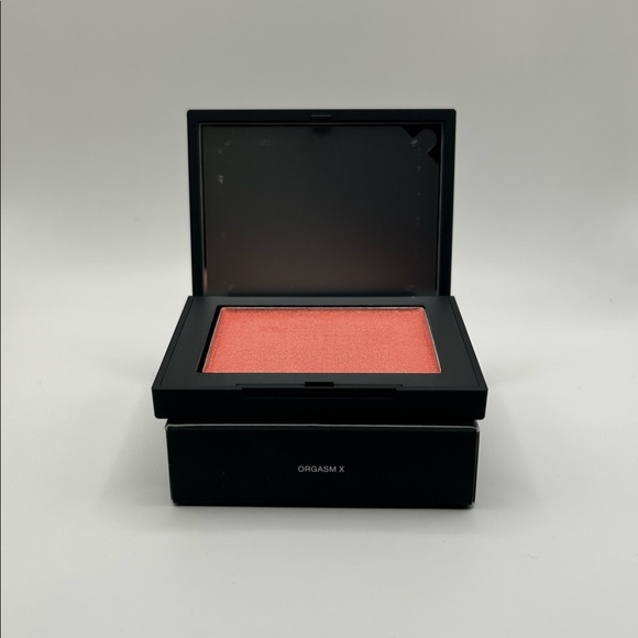 NARS - Talc-Free Powder Blush - Picture 2 of 3